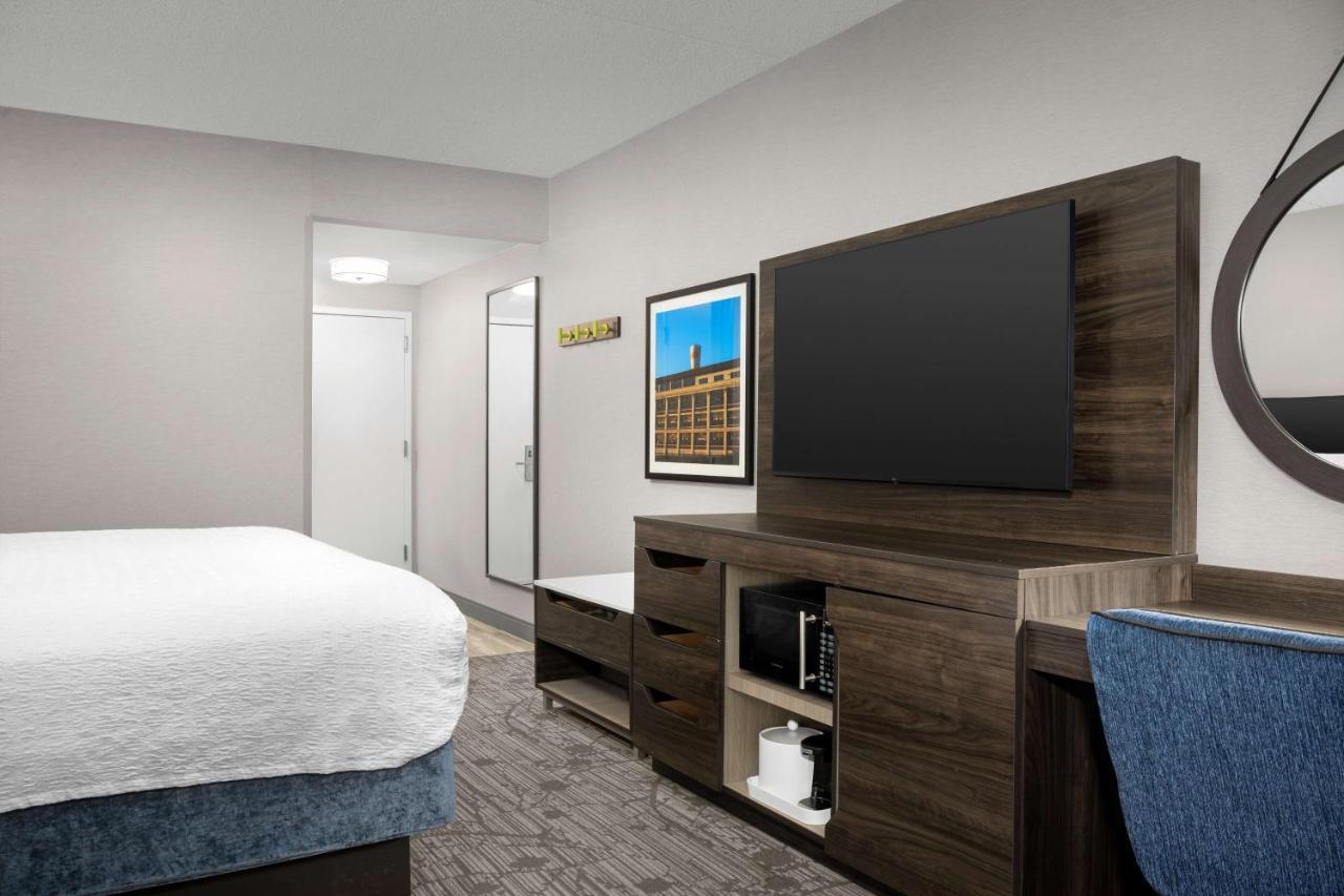 Hampton Inn Easton Exterior foto